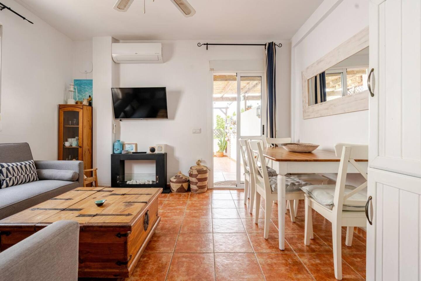 Alzeina, Casa Con Mucho Encanto A 300Mtr De La Playa Agua Amarga  Luaran gambar